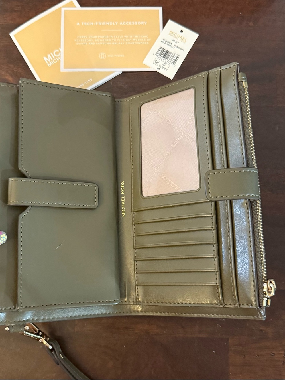 Michael Kors Two-Tone MK Logo Zip Wristlet - Olive & Dark Olive - Picture 4 of 11